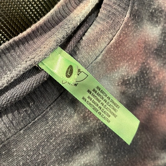 Honeydew Intimates tie dye long sleeve shirt - Picture 14 of 14